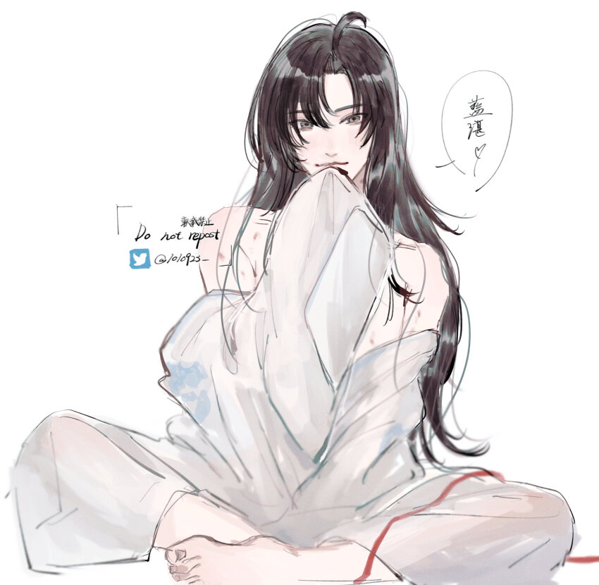 1010923 1boy ahoge alternate_costume alternate_hairstyle androgynous bare_shoulders barefoot bishounen bite_mark black_hair blush chinese_clothes chinese_text closed_mouth grey_eyes hair_down hanfu heart hickey highres implied_yaoi indian_style long_hair long_sleeves looking_at_viewer male_focus modao_zushi off_shoulder parted_bangs red_ribbon ribbon robe simple_background sitting sleeves_past_wrists smile solo speech_bubble twitter_username watermark wei_wuxian white_background white_hanfu