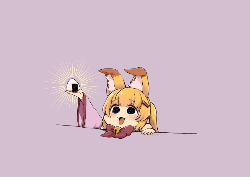 1girl :3 animal_ears arm_up blonde_hair bow bowtie food fox_ears hair_ornament hairclip highres kemomimi_oukoku_kokuei_housou long_hair mikoko_(kemomimi_oukoku_kokuei_housou) onigiri open_mouth pink_bow pink_bowtie smile solo twintails virtual_youtuber yatsumeunagi