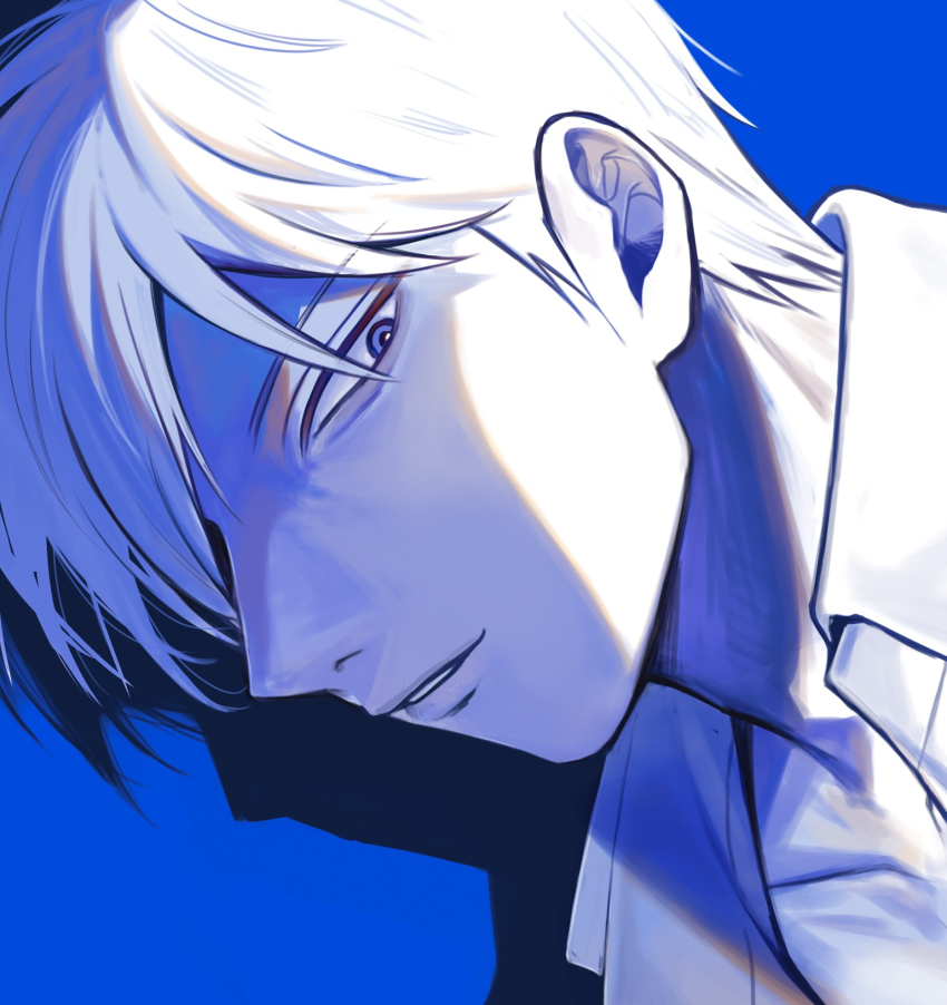 1boy akagi:_yami_ni_oritatta_tensai akagi_shigeru blue_theme collared_shirt commentary_request fukumoto_mahjong hair_over_one_eye highres looking_at_viewer male_focus monochrome niwatori_panda shirt short_hair smile solo upper_body