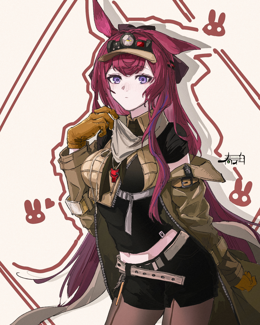 1girl absurdres animal_ears arknights belt black_shirt black_shorts brown_gloves brown_jacket brown_pantyhose closed_mouth commentary_request contrapposto cowboy_shot drop_shadow expressionless gloves grey_background grey_belt hand_up harukan_tiusu heart highres jacket light_blush long_hair long_sleeves looking_at_viewer multicolored_hair navel off_shoulder open_clothes open_jacket pantyhose partial_commentary pink_hair purple_eyes purple_hair ray_(arknights) shirt short_sleeves shorts signature single_ear_down solo standing streaked_hair unzipped visor_cap zipper