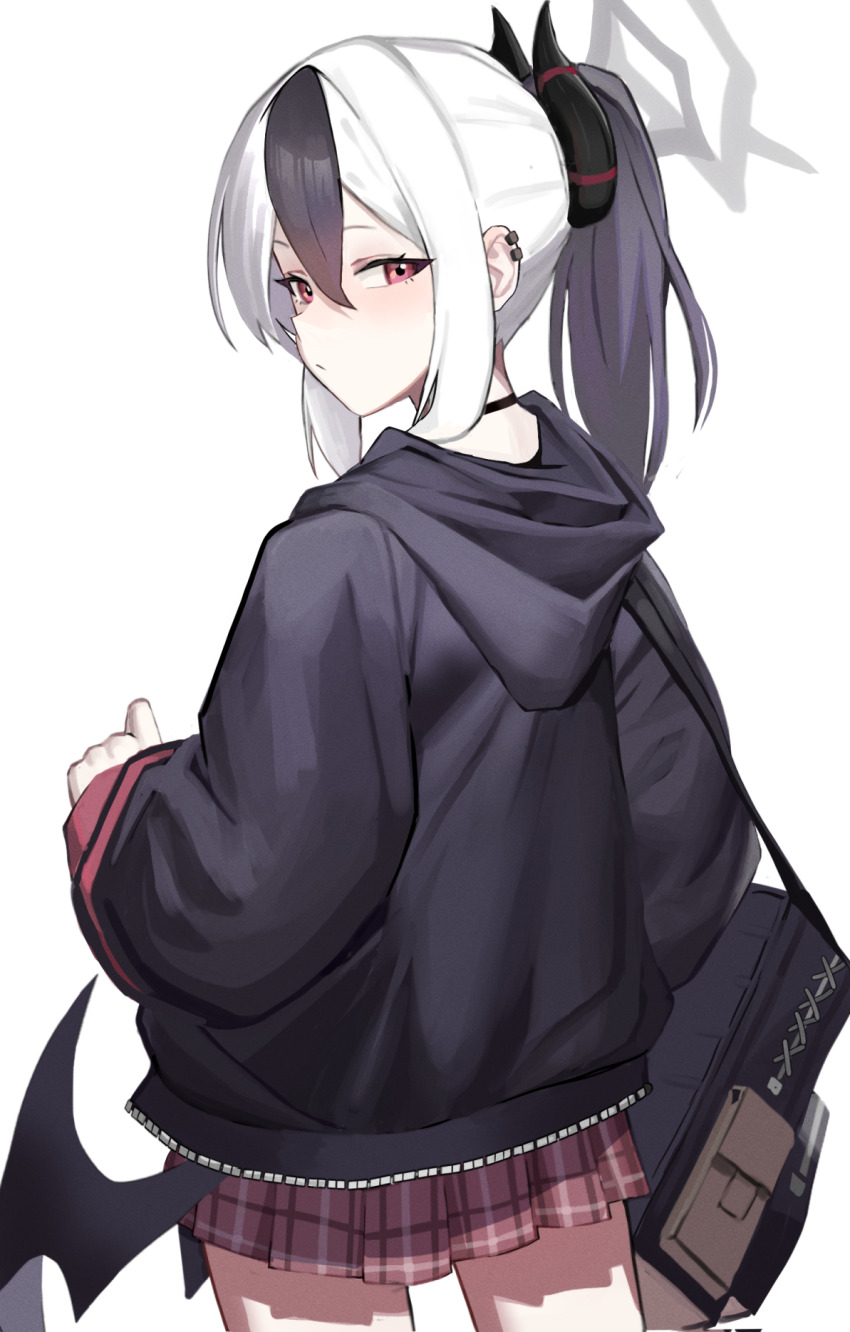 1girl bag black_hair black_hoodie black_horns black_wings blue_archive closed_mouth cowboy_shot demon_horns demon_wings franz2543 grey_hair grey_halo halo highres hood hood_down hoodie horns kayoko_(blue_archive) long_hair long_sleeves looking_at_viewer looking_back multicolored_hair pleated_skirt ponytail red_eyes red_skirt single_wing skirt solo wings