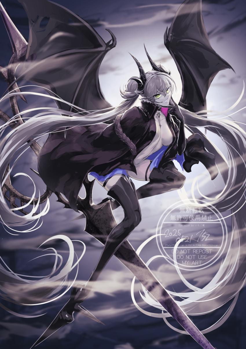152_in_can 1girl absurdres black_cloak black_hands black_pantyhose body_markings breasts cloak colored_extremities demon_girl demon_horns demon_wings ear_piercing earrings fate/grand_order fate_(series) green_eyes grey_hair grin hair_around_horn hair_between_eyes highres holding holding_weapon horns jewelry lilith_(fate) lilith_(second_ascension)_(fate) long_hair looking_at_viewer pantyhose piercing pointy_ears pubic_tattoo smile solo stomach_tattoo tattoo tattoo_between_breasts twintails very_long_hair weapon wings