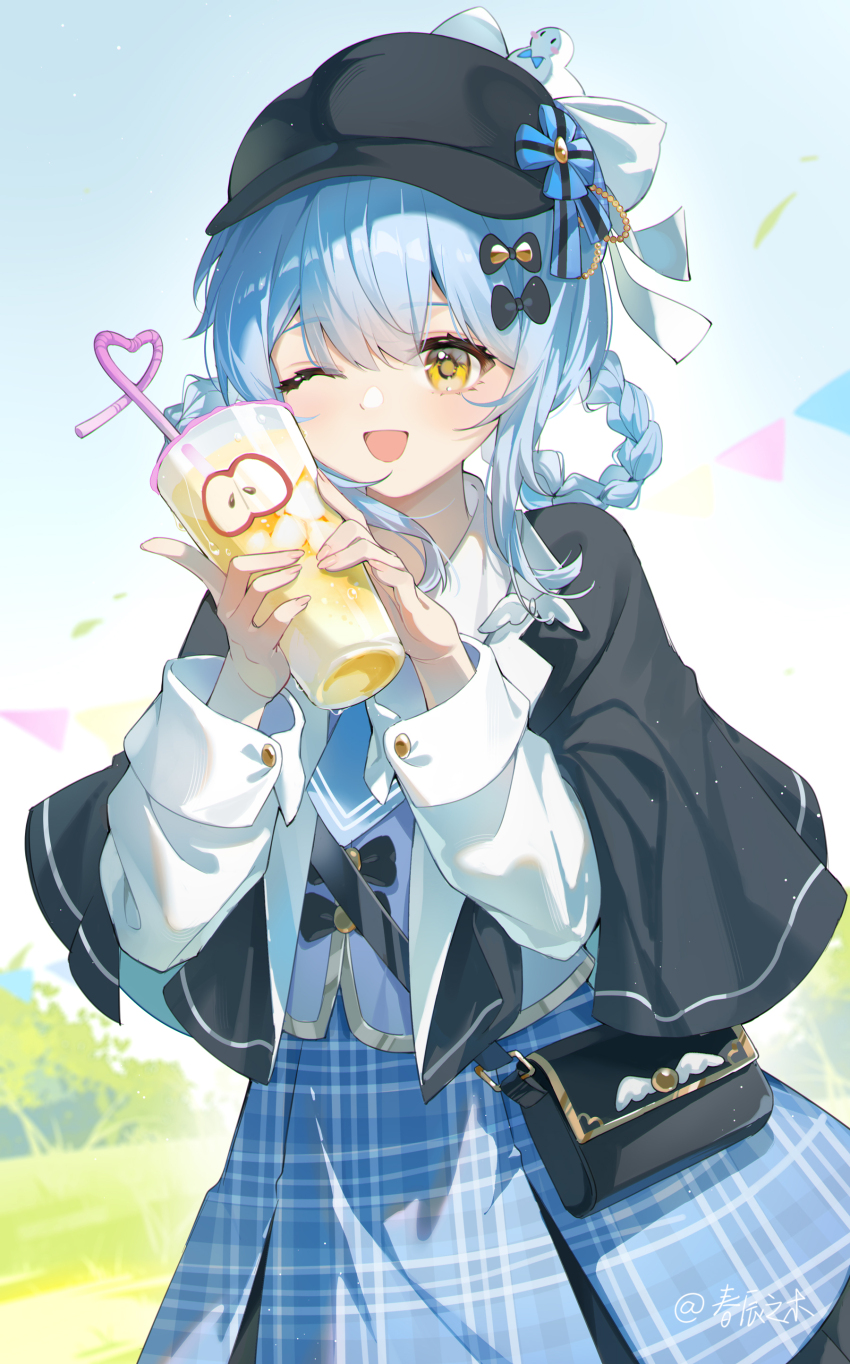 1girl ;d absurdres apple_juice black_capelet black_hat blue_bow blue_hair blue_skirt blue_sky bow braid braided_hair_rings capelet chinese_commentary commentary_request cowboy_shot cup day deerstalker disposable_cup hair_bow hair_rings hands_up harutatsunoki hat highres holding holding_cup juice long_sleeves looking_at_viewer mahou_shoujo_no_majo_saiban one_eye_closed open_mouth outdoors plaid_clothes plaid_skirt pleated_skirt shirt short_hair skirt sky smile solo standing string_of_flags tachibana_sherry white_shirt yellow_eyes