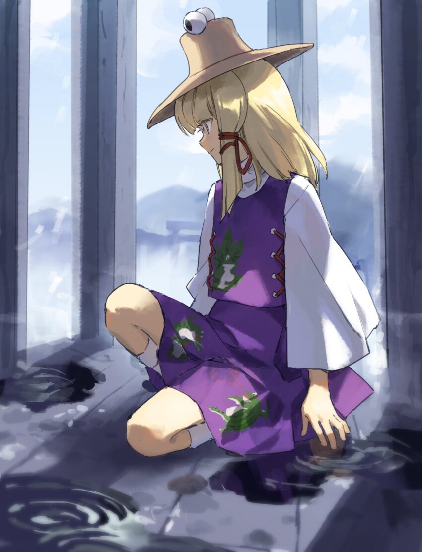 1girl animal_print blonde_hair brown_hat fog frog frog_print hair_ribbon hat highres kaigen_1025 long_hair long_sleeves moriya_suwako mountain_of_faith puddle purple_skirt purple_vest red_ribbon ribbon shrine skirt skirt_set smile socks solo touhou vest water wide_sleeves yellow_eyes