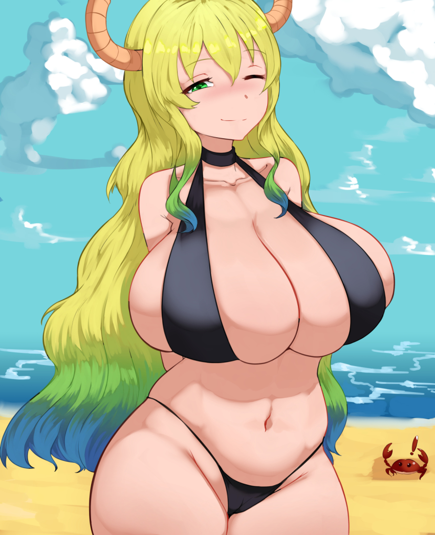 1girl bikini black_bikini black_choker blonde_hair blue_sky blush breasts cameltoe choker cleavage closed_mouth collarbone crab dragon_girl dragon_horns gradient_hair green_eyes green_hair hard.d highres horns huge_breasts kobayashi-san_chi_no_maidragon long_hair looking_at_viewer lucoa_(maidragon) multicolored_hair navel ocean one_eye_closed sand sky smile solo swimsuit thong thong_bikini very_long_hair wide_hips