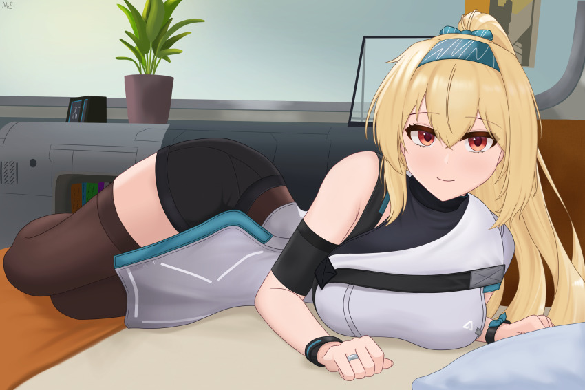 absurdres blonde_hair bracelet breasts elmo_dormitory_outfit girls&#039;_frontline girls&#039;_frontline_2:_exilium highres jewelry long_hair looking_at_viewer mr.something on_bed red_eyes ring smile sv-98_(girls&#039;_frontline) thighhighs very_long_hair wedding_ring zipper