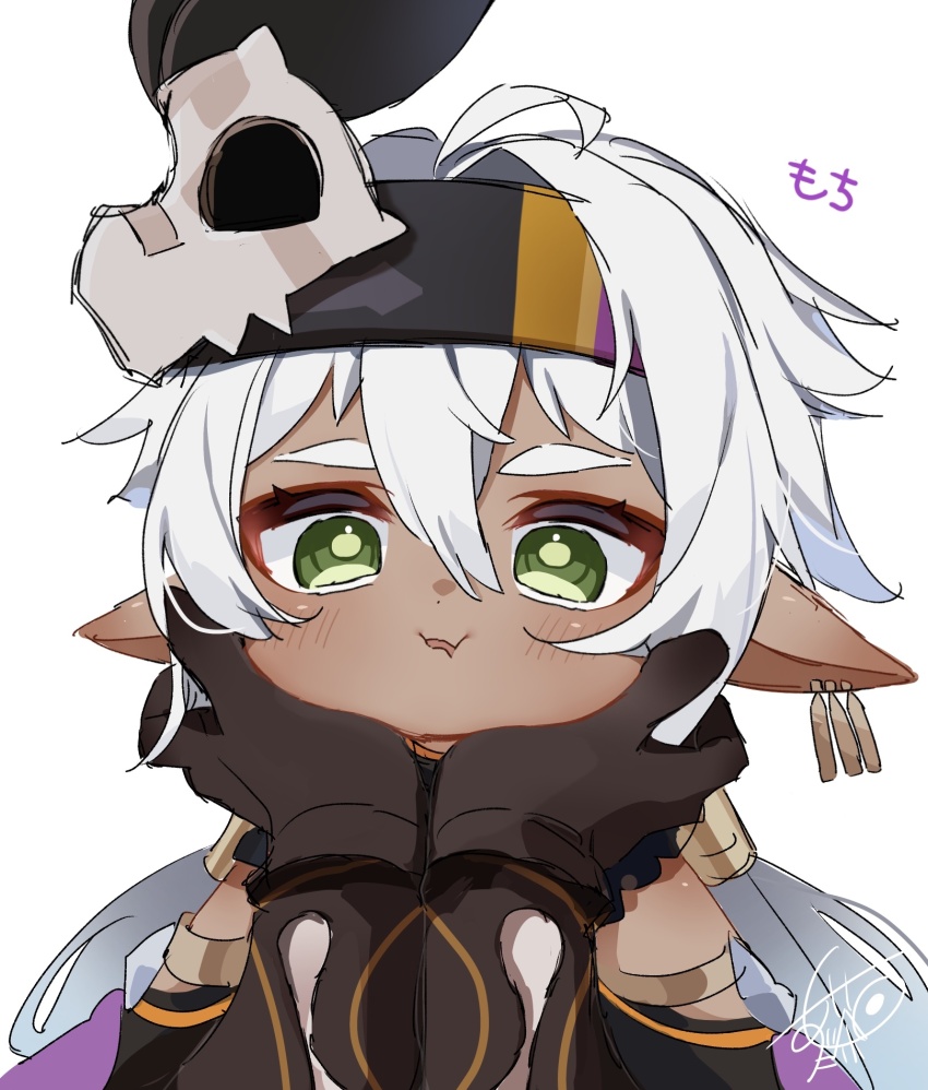 1boy 1girl aether_(genshin_impact) animal_skull artist_name black_headband black_sleeves blush brown_gloves cheek_squash clothing_cutout commentary_request dark-skinned_female dark_skin detached_sleeves earrings genshin_impact gloves gold_earrings green_eyes hair_between_eyes hands_on_another&#039;s_cheeks hands_on_another&#039;s_face headband highres iansan_(genshin_impact) jewelry long_hair looking_at_viewer low_twintails meda_cha multiple_earrings open_mouth pointy_ears pov pov_hands shoulder_cutout sidelocks signature simple_background skull skull_ornament solo_focus thick_eyebrows twintails upper_body white_background white_hair