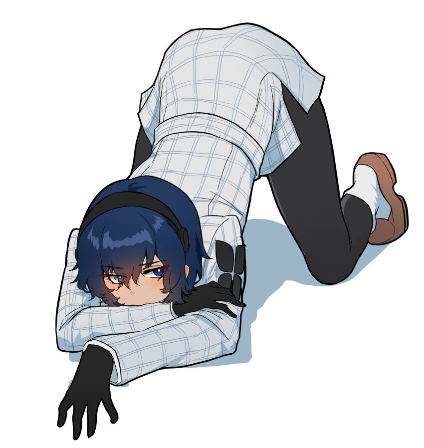 1boy absurdres androgynous black_gloves black_hairband black_outline black_pants blue_hair bright_pupils commentary english_commentary gloves gwedo_metaphor hair_between_eyes hairband heterochromia highres male_focus metaphor:_refantazio outline pants protagonist_(metaphor:_refantazio) short_hair simple_background solo top-down_bottom-up white_background white_pupils