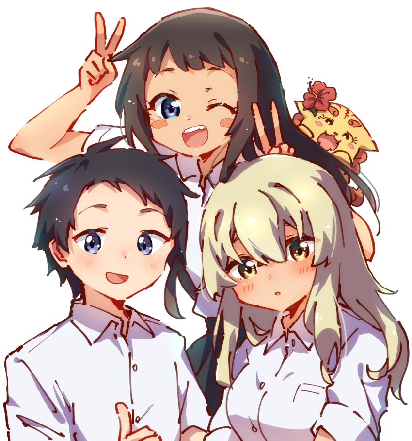 1boy 2girls black_hair blonde_hair higa_kana highres kyan_hina multiple_girls nakamura_teruaki okinawa_de_suki_ni_natta_ko_ga_hougen_sugite_tsurasugiru