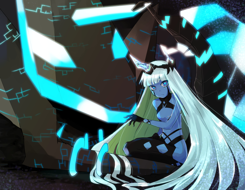 001_(darling_in_the_franxx) 1girl absurdly_long_hair black_gloves black_thighhighs blonde_hair blue_eyes blue_horns blue_oni blue_skin blunt_bangs colored_skin darling_in_the_franxx flat_chest frown gloves glowing glowing_horns horns kneeling long_hair oni revealing_clothes solo thighhighs umipokemori very_long_hair