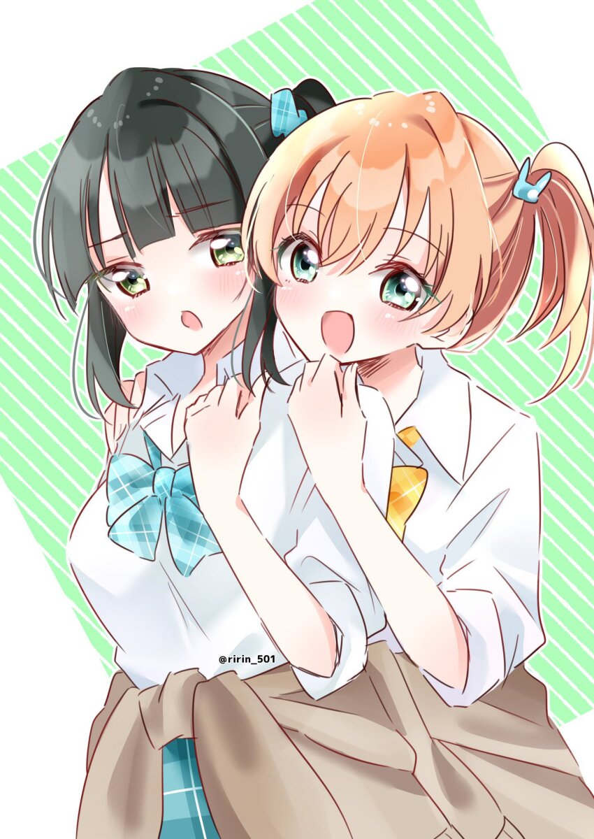 2girls :d :o alternate_costume black_hair blue_bow blue_bowtie blue_scrunchie blue_skirt blunt_bangs blush bow bowtie breasts brown_cardigan cardigan cardigan_around_waist clothes_around_waist collared_shirt commentary_request cowboy_shot diagonal-striped_background dress_shirt green_background gyaru hair_between_eyes hair_ornament hair_scrunchie hand_on_another&#039;s_shoulder highres hinoshita_kaho kogal link!_like!_love_live! looking_at_another looking_at_viewer looking_back loose_bowtie love_live! love_live!_nijigasaki_high_school_idol_club medium_breasts momose_ginko multiple_girls open_collar open_mouth orange_hair plaid_bow plaid_bowtie plaid_clothes plaid_skirt ririn_(ririn_501) scrunchie shirt short_hair side_ponytail single_hair_intake skirt sleeves_rolled_up smile striped_background three-quarter_sleeves twitter_username virtual_youtuber white_shirt yellow_bow yellow_bowtie