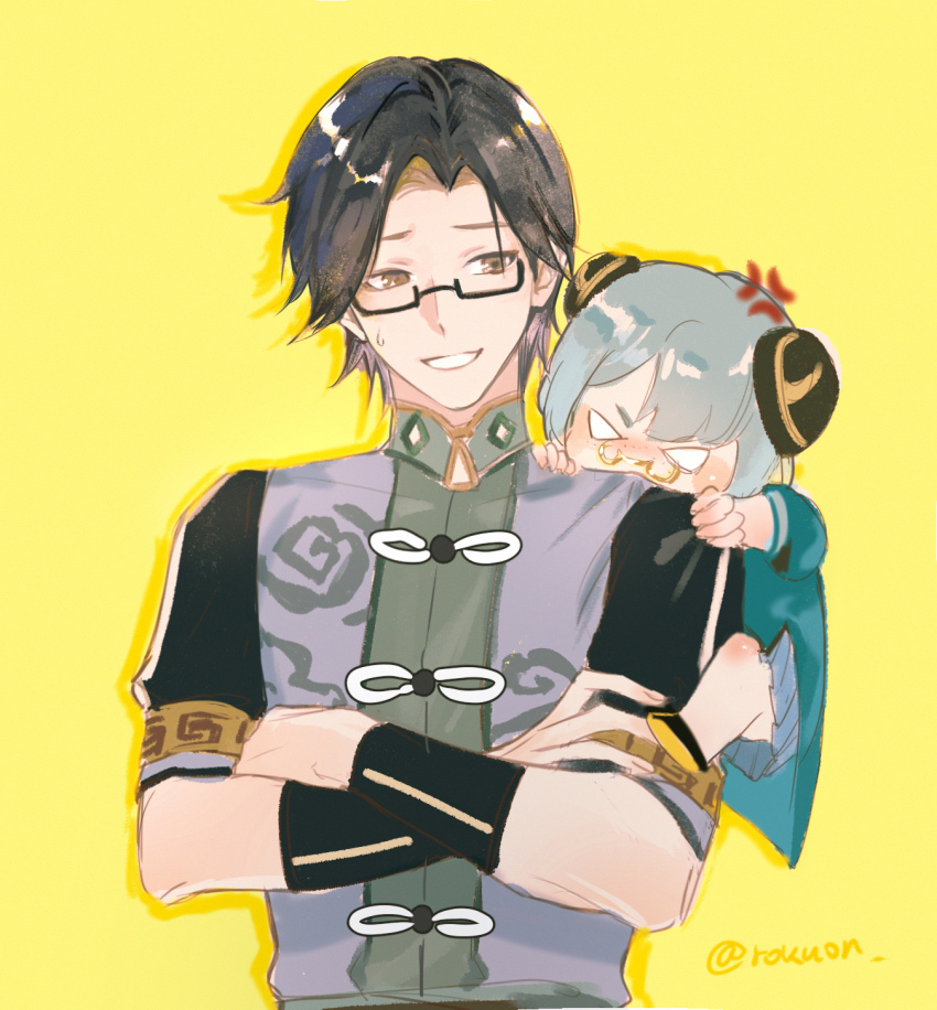 1boy 1girl anger_vein azhdaha_(genshin_impact) biting black_hair blue_hair brown_eyes child chinese_clothes commentary_request crossed_arms double_bun dual_persona genshin_impact glasses hair_bun highres open_mouth rokuon short_hair short_sleeves spoilers sweat yellow_background