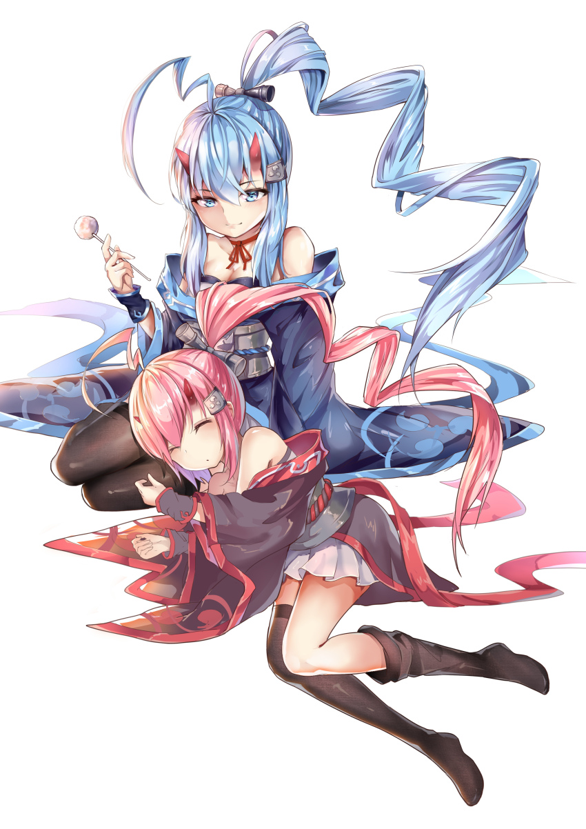 2girls absurdres ahoge azur_lane bare_shoulders black_thighhighs blue_eyes blue_hair blue_kimono closed_eyes cotton_swab frilled_skirt frills high_ponytail highres holding_cotton_swab horns ikazuchi_(azur_lane) inazuma_(azur_lane) japanese_clothes kimono lap_pillow long_hair multiple_girls pink_hair ponytail red_horns red_kimono sakuramon shio_(shiofeifei) simple_background skirt thighhighs wavy_hair white_background white_skirt