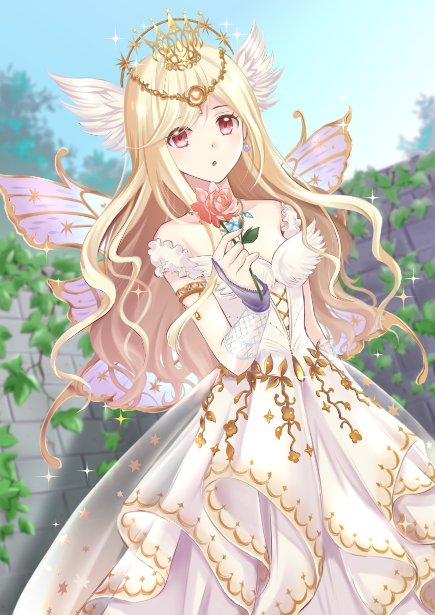1girl :o absurdres alice_closet blonde_hair blue_sky brick_wall butterfly_wings circlet commentary_request cowboy_shot crown dress expressionless feathered_wings flower head_wings highres holding holding_flower insect_wings long_hair looking_at_viewer off-shoulder_dress off_shoulder open_mouth pink_flower pink_rose plant purple_wings red_eyes rose sakura_(alice_closet) shiikasan sky solo tree vines white_dress white_wings wings