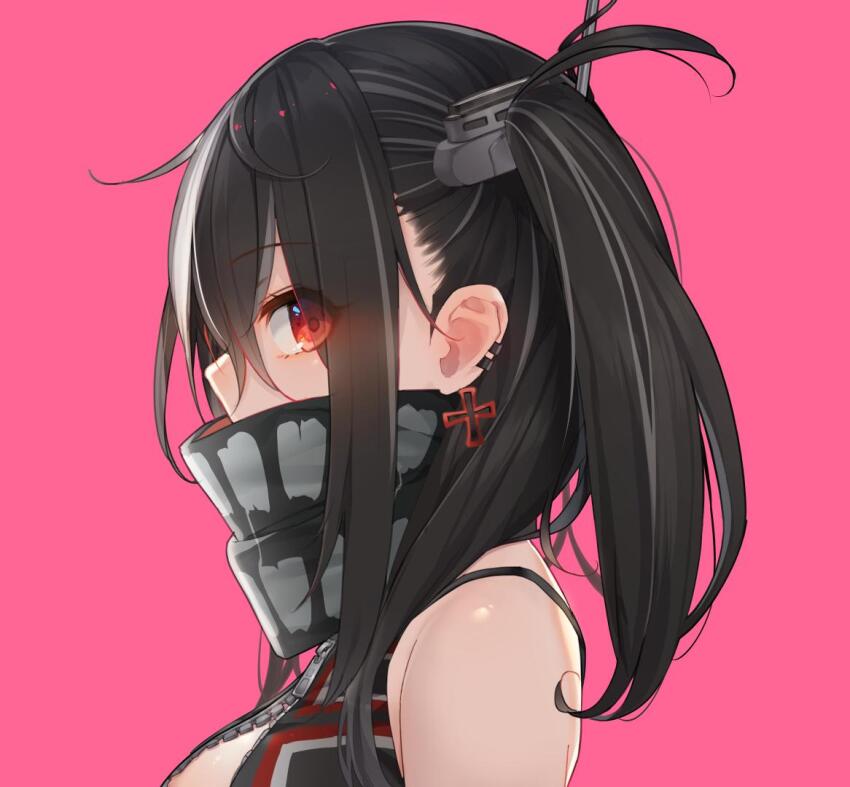 1girl azur_lane bandana bandana_over_mouth black_bandana black_hair breasts commentary cross cross_earrings earrings eho_(icbm) from_side hair_between_eyes jewelry looking_at_viewer multicolored_hair one_side_up pink_background profile red_eyes simple_background sleeveless solo u-47_(azur_lane) upper_body white_hair zipper zipper_pull_tab