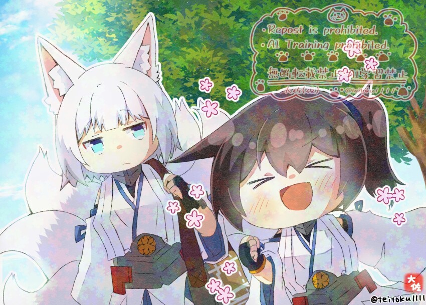 &gt;_&lt; 2girls animal_ears azur_lane bag bluesky_username cherry_blossoms chibi cosplay crossover detached_sleeves flower_symbol fox_ears fox_girl fox_tail highres historical_name_connection kaga_(azur_lane) kaga_(azur_lane)_(cosplay) kaga_(battleship)_(azur_lane) kaga_(kancolle) kantai_collection kitsune kyuubi messenger_bag multiple_girls multiple_tails name_connection outdoors shoulder_bag side_ponytail tail taisa_(kari) tree watermark wide_sleeves