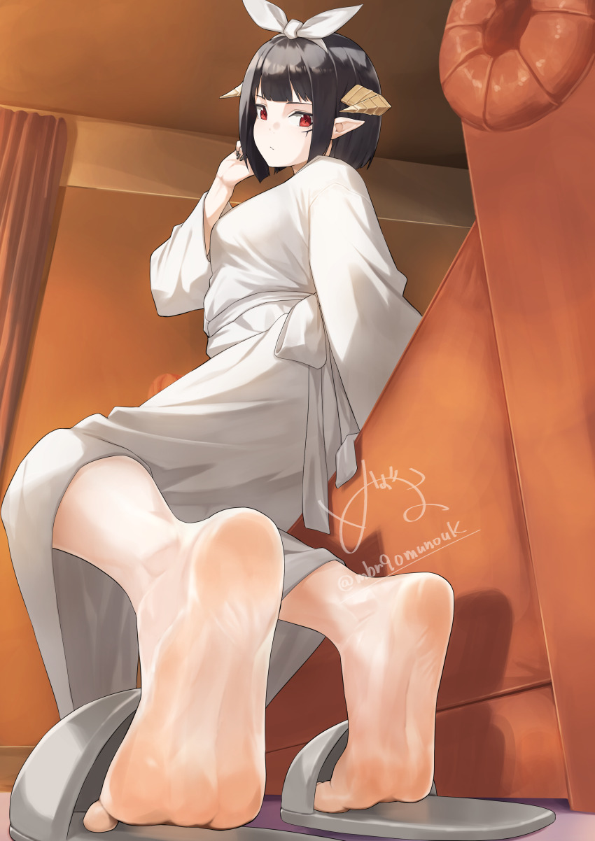 1girl absurdres barefoot black_hair feet grey_slippers highres hime-sama_&quot;goumon&quot;_no_jikan_desu horns looking_at_viewer maburoku medium_hair pointy_ears red_eyes robe sandals slippers soles toes torture_tortura unworn_footwear