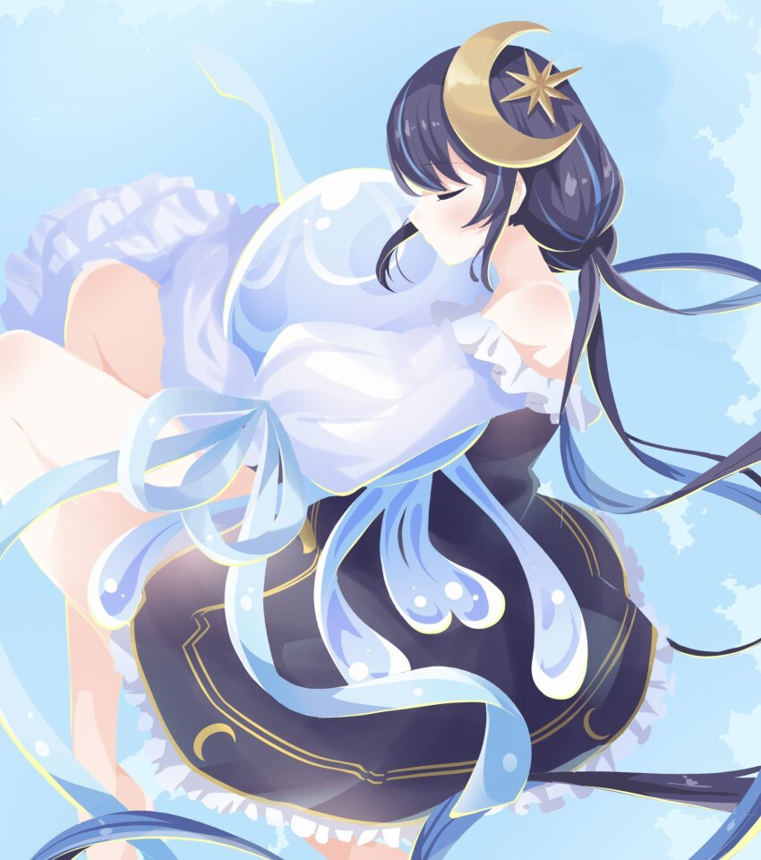 1girl absurdly_long_hair animal animal_hug black_dress black_hair blue_background blue_hair commentary_request crescent dress frilled_dress frills highres jellyfish kiryu_(sora_no_iroto) long_hair low_twintails million_production multicolored_hair no_lineart off-shoulder_dress off_shoulder short_dress sidelocks solo streaked_hair twintails very_long_hair virtual_youtuber yuragi_yura