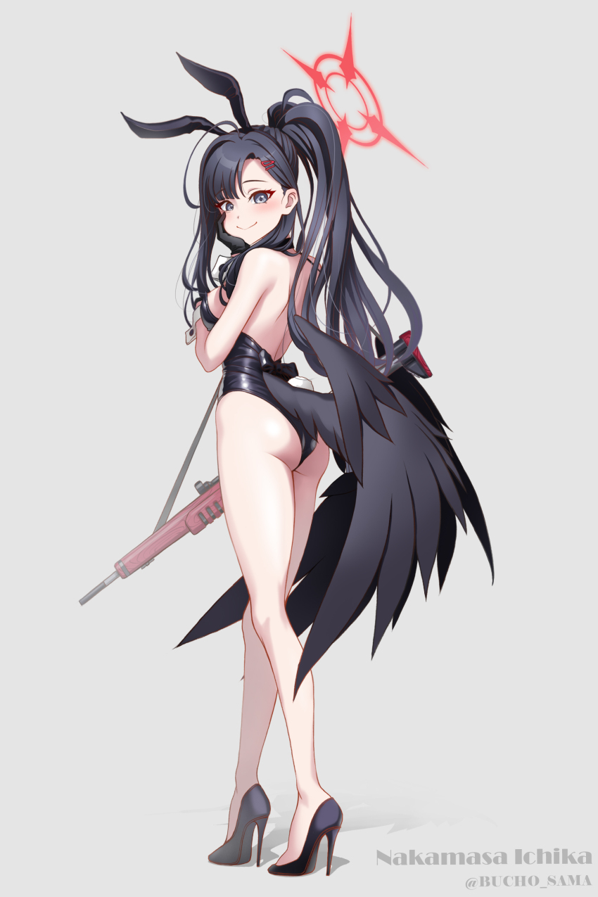 1girl absurdres alternate_costume alternate_hairstyle animal_ears ass assault_rifle black_gloves black_hair black_leotard black_wings blue_archive bow bowtie bucho_sama bullpup character_name commentary_request detached_collar em-2 from_behind full_body gloves grey_background grey_eyes gun hair_ornament hairclip halo hand_on_own_face highres ichika_(blue_archive) large_variant_set leotard long_hair low_wings one_eye_closed playboy_bunny ponytail rabbit_ears rabbit_tail red_halo rifle simple_background solo strapless strapless_leotard tail thighs twitter_username variant_set weapon wings wrist_cuffs