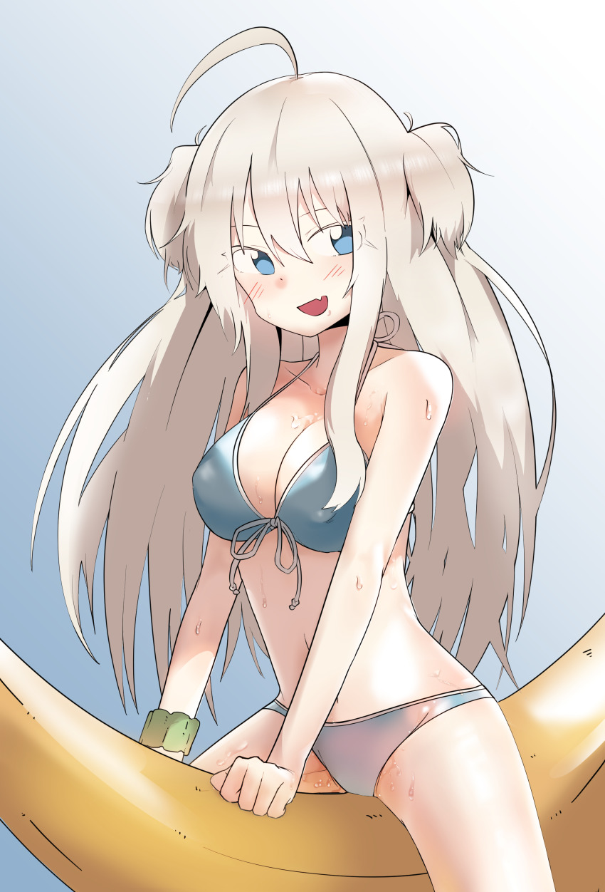 1girl absurdres ahoge banana_boat bikini blonde_hair blue_eyes blush breasts bural_chingu cleavage fang female_focus hair_between_eyes highres large_breasts long_hair looking_at_viewer open_mouth park_noah skin_fang smile solo string_bikini swimsuit two_side_up wet wweed