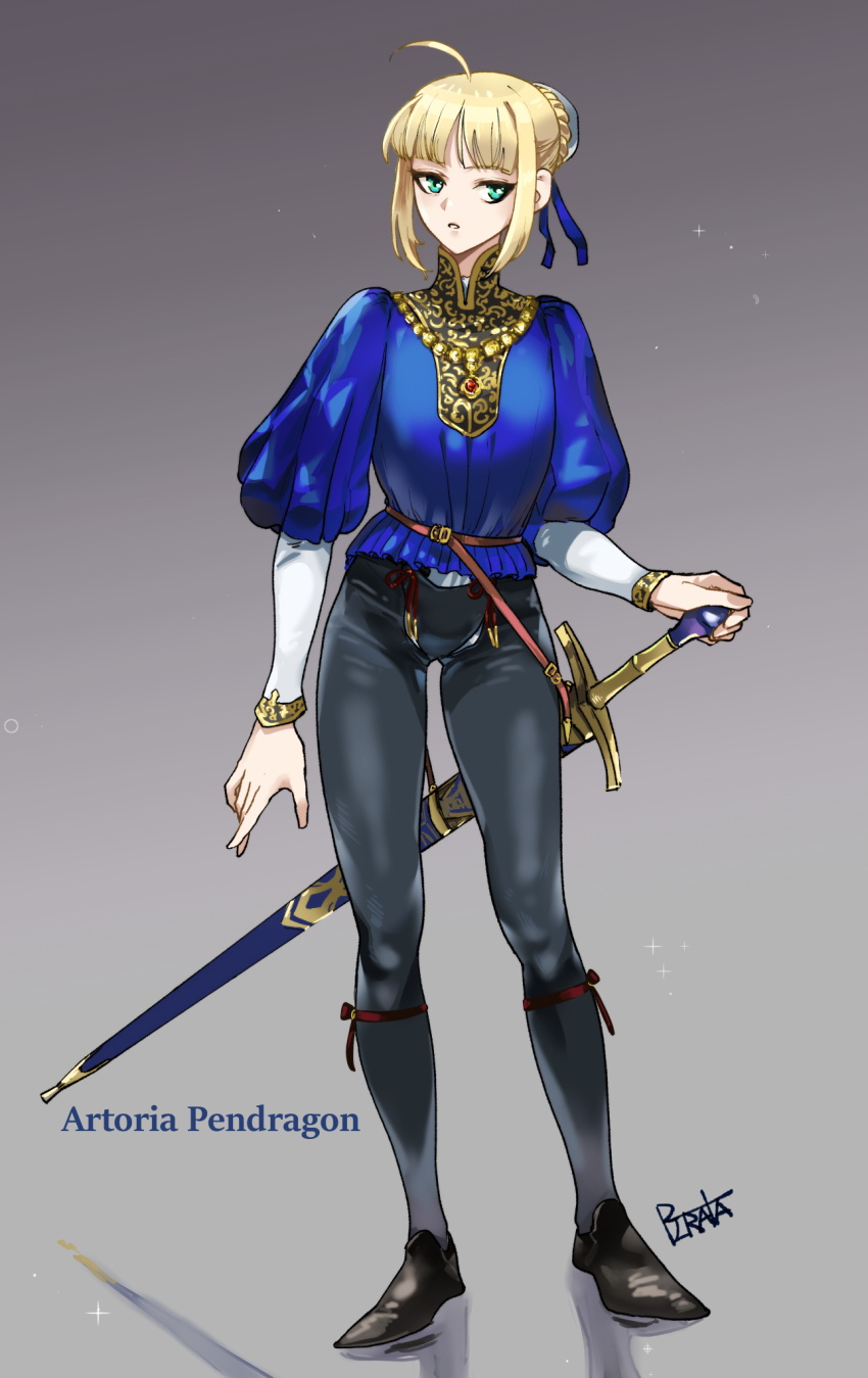 1girl adapted_costume ahoge artoria_pendragon_(fate) blonde_hair blue_skirt character_name fate/stay_night fate_(series) full_body gold_trim green_eyes hand_on_hilt highres leggings looking_at_viewer medieval pirata_(gailtonatiu) saber_(fate) sheath sheathed signature skirt solo standing