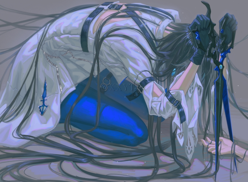 1girl adela_(path_to_nowhere) back_cutout belt_buckle black_hair blue_pants buckle chinese_commentary clothing_cutout coat commentary_request grey_background harness highres holding holding_scissors long_hair long_sleeves pants path_to_nowhere prostration scissors solo_focus very_long_hair white_coat xxyt-xx
