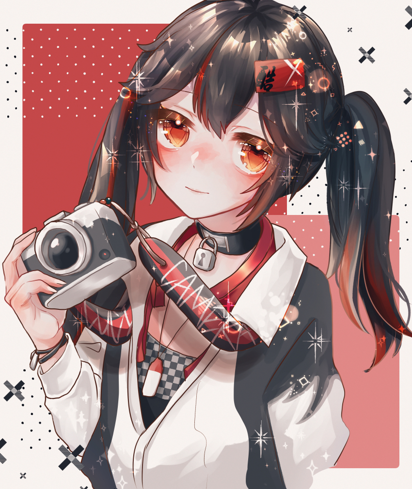 1girl absurdres black_choker black_hair black_jacket black_shirt bracelet camera choker gradient_hair highres holding holding_camera jacket jewelry long_hair long_sleeves lucia:_dawn_(holiday_of_eden)_(pgr) lucia_(pgr) misoso_25 multicolored_hair multicolored_jacket ofuda ofuda_on_head padlocked_choker punishing:_gray_raven red_eyes red_hair shirt sidelocks streaked_hair twintails two-tone_jacket white_jacket