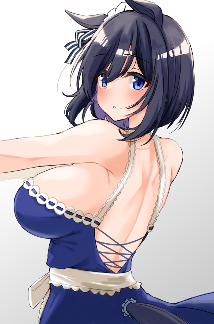 1girl animal_ears bare_back bare_shoulders black_hair blue_dress blue_eyes blue_skirt blush breasts cosplay dress ear_scrunchie eishin_flash_(umamusume) grey_background highres horse_ears horse_girl horse_tail komb large_breasts looking_at_viewer looking_back mejiro_dober_(umamusume) mejiro_dober_(umamusume)_(cosplay) mejiro_dober_(vacation_safir)_(umamusume) outstretched_arms short_hair simple_background skirt tail umamusume upper_body
