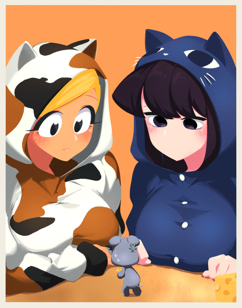 1boy 2girls :3 absurdres animal_ears animal_hood breasts calico cat_ears cat_girl cheese commentary_request food full_body highres hood komi-san_wa_komyushou_desu komi_shouko lecca_aisu manbagi_rumiko mini_person miniboy mouse_boy multiple_girls orange_background tadano_hitohito upper_body