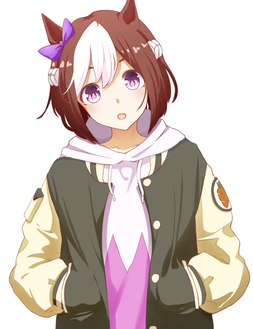 1girl animal_ears black_jacket bow brown_hair ear_bow hands_in_pockets highres hood hooded_sweater horse_ears horse_girl jacket jagili_noe looking_at_viewer multicolored_hair open_mouth purple_bow purple_eyes raglan_sleeves short_hair simple_background solo special_week_(umamusume) sweater two-tone_hair umamusume upper_body white_background white_hair