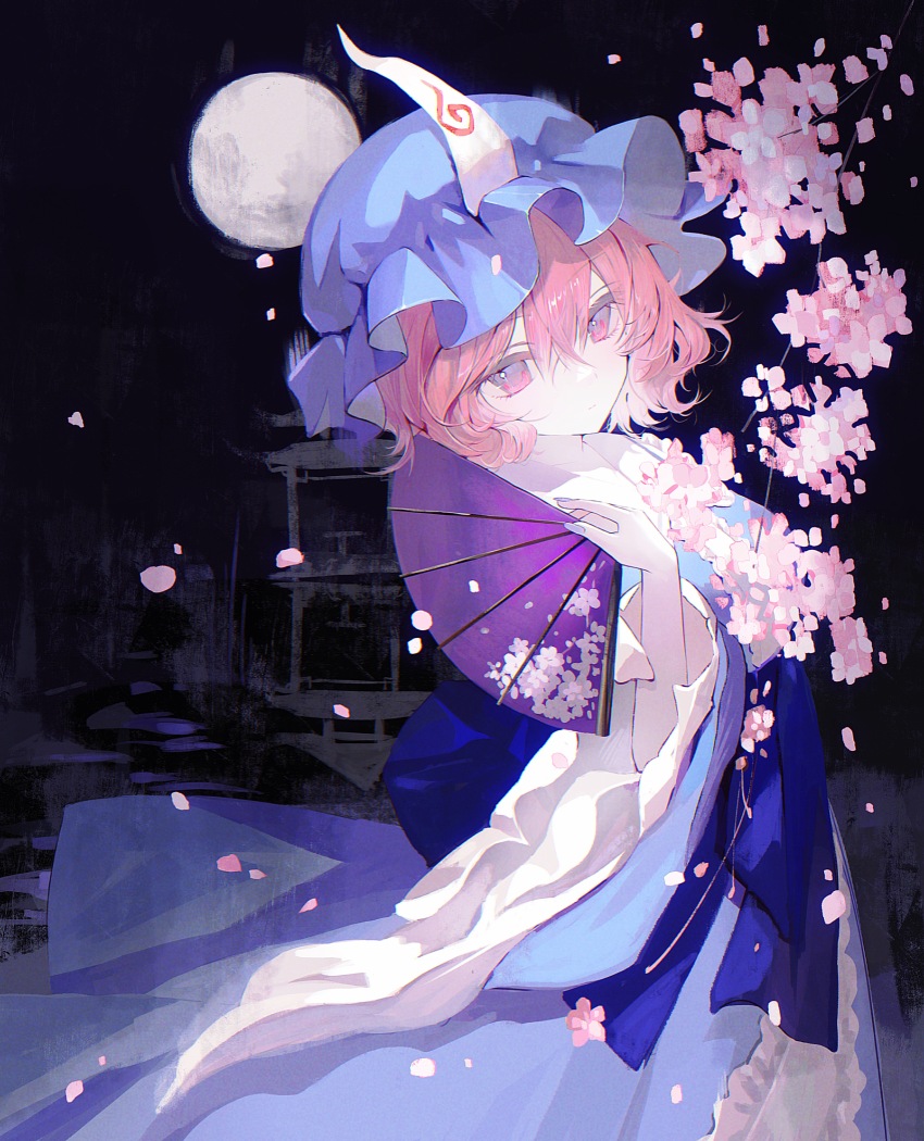 1girl absurdres black_background blue_dress blue_hat cherry_blossoms chinese_commentary closed_mouth commentary_request cowboy_shot dress flower folding_fan full_moon hair_between_eyes hand_fan hat highres holding holding_fan mob_cap moon night outdoors pale_skin pink_eyes pink_flower pink_hair saigyouji_yuyuko short_hair solo torii touhou triangular_headpiece wide_sleeves yinghua_yuexiang