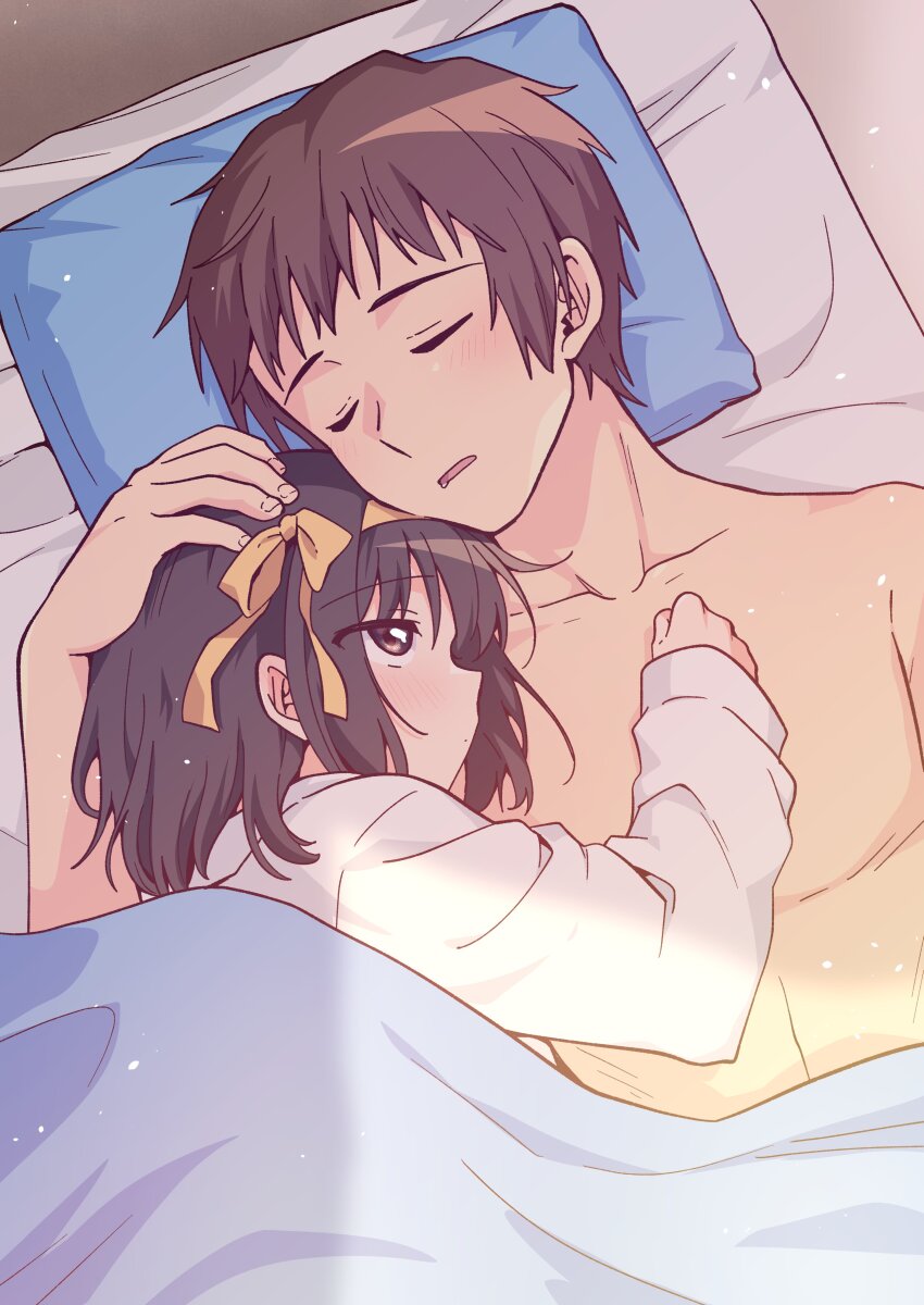 1boy 1girl absurdres brown_eyes brown_hair closed_eyes commentary_request hair_ribbon hairband hand_on_another&#039;s_head head_on_pillow hetero highres hood hoodie kyon long_sleeves medium_hair on_bed pillow ribbon short_hair sleeping sleeping_together suzumiya_haruhi suzumiya_haruhi_no_yuuutsu taiki_(6240taiki) white_hoodie yellow_hairband yellow_ribbon