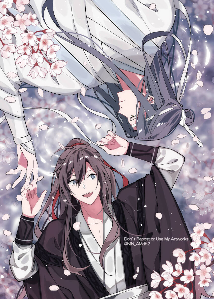 2boys bishounen black_hair black_hanfu brown_hair cherry_blossoms chinese_clothes english_text flower grey_eyes hair_between_eyes hair_ribbon hanfu headband highres holding holding_ribbon hyottokoane lan_wangji long_hair long_sleeves looking_at_another lying male_focus modao_zushi multiple_boys on_back open_mouth petals ponytail profile red_ribbon ribbon ripples rotational_symmetry sidelocks smile topknot twitter_username upper_body upside-down water wei_wuxian white_hanfu white_headband white_ribbon xiao_guan_(headdress) yaoi yellow_eyes