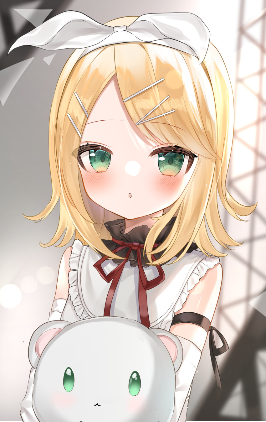 1girl 25-ji_rin absurdres armband blonde_hair blue_eyes blush bow collar commentary detached_sleeves frilled_collar frills hair_bow hair_ornament hair_ribbon hairclip highres kagamine_rin looking_at_viewer okome2028 open_mouth project_sekai red_bow ribbon shirt short_hair simple_background solo studio stuffed_animal stuffed_toy vocaloid