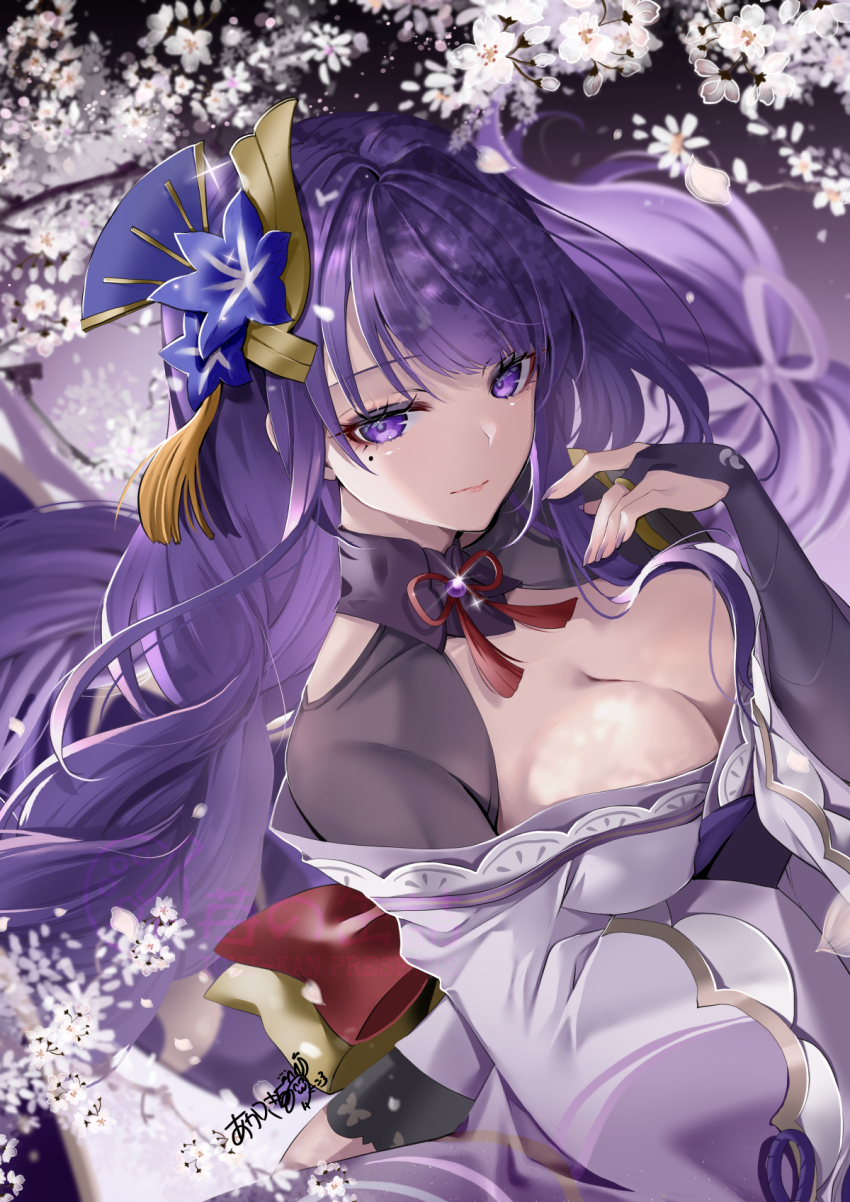 1girl akatsuki_hijiri breasts cherry_blossoms falling_petals fan_hair_ornament flower genshin_impact highres japanese_clothes kimono large_breasts long_hair looking_at_viewer low-braided_long_hair low-tied_long_hair mole mole_under_eye outdoors petals purple_eyes purple_flower purple_hair purple_kimono purple_nails raiden_shogun smile solo spring_(season) very_long_hair