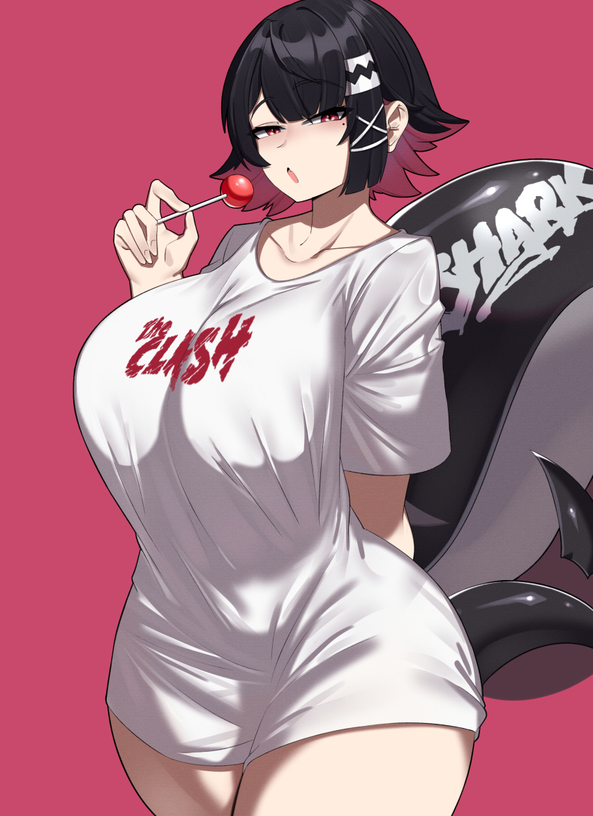 1girl absurdres alternate_costume arm_behind_back black_hair breasts candy collarbone colored_inner_hair ellen_joe fins fish_tail food hairband highres holding holding_candy holding_food holding_lollipop large_breasts lollipop looking_at_viewer metal_hairband mole mole_under_eye multicolored_hair no_pants open_mouth pink_background pink_hair red_eyes shark_girl shark_tail shirt short_hair simple_background solo spiked_headband tail tetsu_chokoreto thighs tight_clothes two-tone_hair zenless_zone_zero
