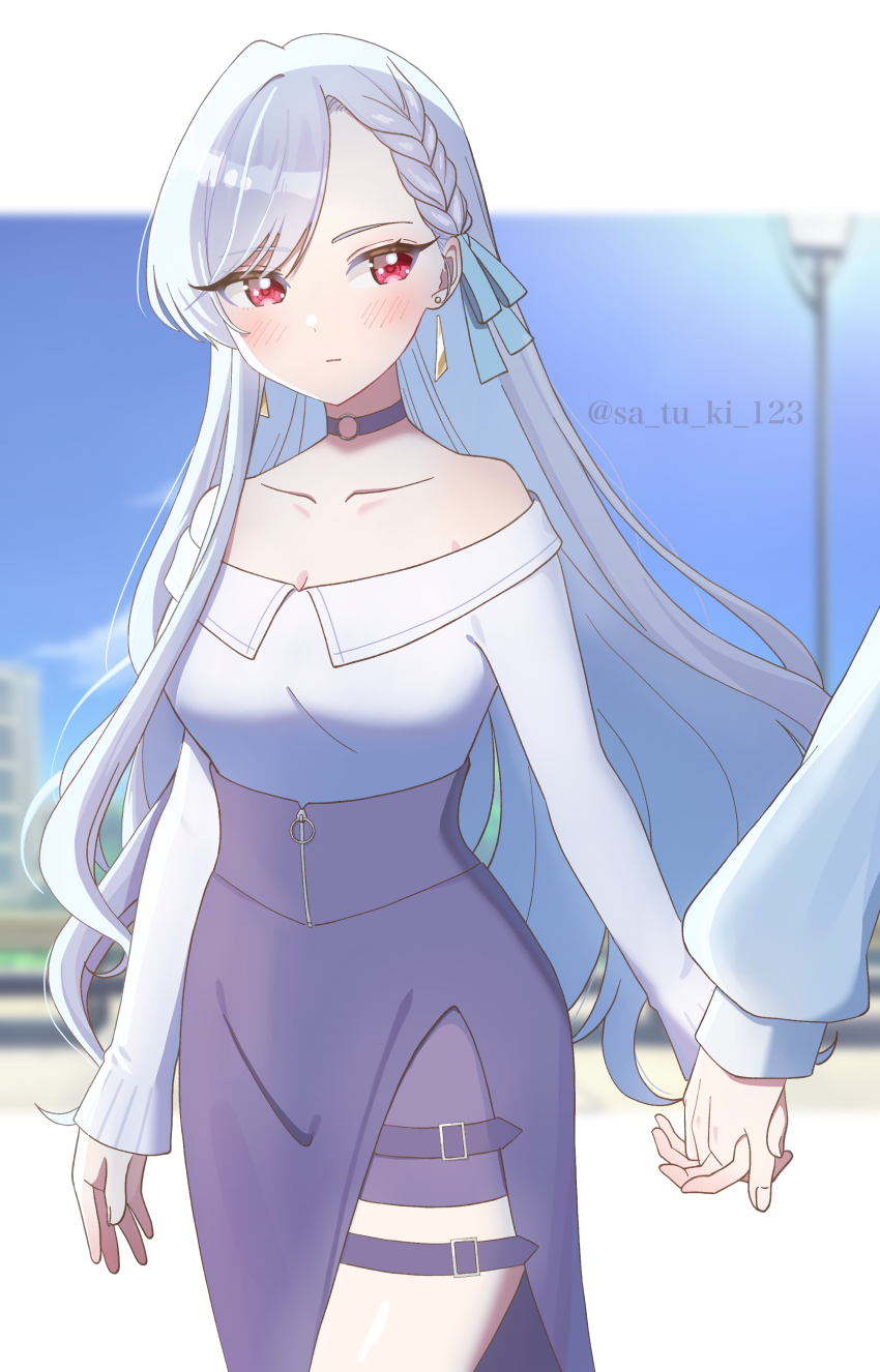 1girl 1other absurdres black_dress blue_hair blush braid dating dress earrings eiai_nano floating_earring highres holding_hands jewelry kimi_no_koto_ga_dai_dai_dai_dai_daisuki_na_100-nin_no_kanojo lamppost long_hair long_sleeves off-shoulder_shirt off_shoulder red_eyes satsuki_(sngt7887) shirt sky very_long_hair