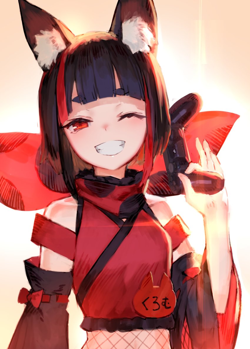 1girl absurdres animal_ear_fluff animal_ears animare bare_shoulders black_hair blunt_bangs blush bow commentary controller detached_sleeves female_focus fishnets fox_ears grin highres holding holding_controller inari_kuromu izumi_sai lens_flare looking_at_viewer midriff multicolored_hair name_tag nanashi_inc. one_eye_closed red_eyes red_hair scarf short_eyebrows short_hair smile solo streaked_hair tearing_up upper_body virtual_youtuber