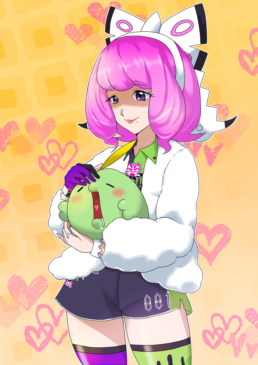 1girl absurdres asymmetrical_legwear bow bracelet breasts collared_shirt drill_hair dynamax_band eyeshadow flipped_hair fumio_(fumifumi) fur_jacket game_freak gen_3_pokemon gloves gulpin hair_bow hairband highres holding holding_pokemon jacket jewelry klara_(pokemon) makeup mismatched_legwear mole mole_under_mouth nintendo partially_fingerless_gloves pink_eyeshadow pink_hair pink_lips pokemon pokemon_(creature) pokemon_swsh print_shirt print_shorts print_thighhighs purple_eyes ring shaded_face shirt short_hair shorts side_slit side_slit_shorts single_glove smile thighhighs twin_drills white_bow white_hairband white_jacket yellow_background
