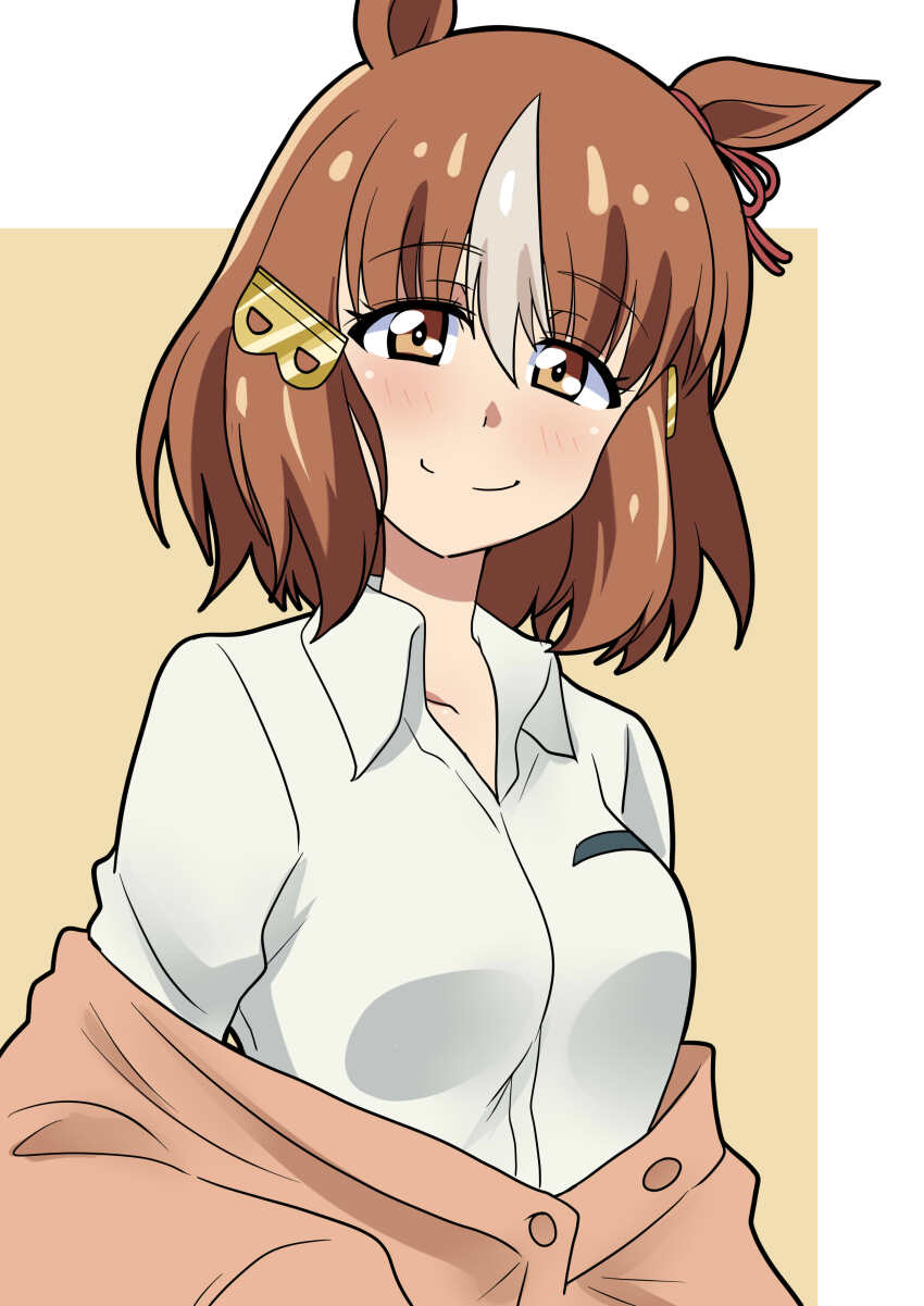 1girl absurdres animal_ears belno_light_(umamusume) blush bob_cut bow brown_cardigan brown_hair cardigan commentary cosplay dress_shirt ear_ribbon hair_ornament half-closed_eyes highres horse_ears horse_girl letter_hair_ornament long_sleeves looking_at_viewer multicolored_hair norn_ace_(umamusume) norn_ace_(umamusume)_(cosplay) off_shoulder partially_unbuttoned shirt solo two-tone_hair umamusume umamusume:_cinderella_gray upper_body wakku_kan white_hair white_shirt wing_collar