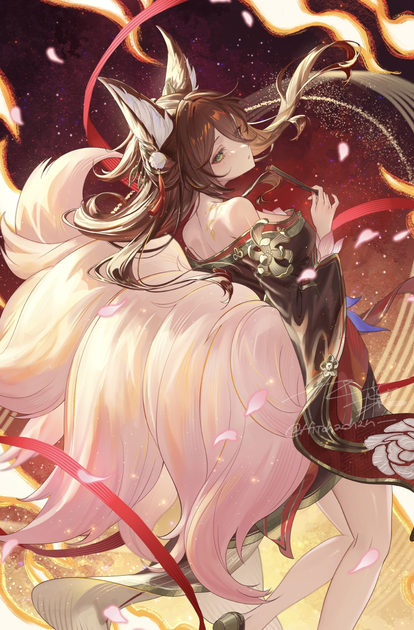1girl animal_ear_fluff animal_ears bare_shoulders breasts brown_dress brown_hair commentary dress feet_out_of_frame floating_hair folded_fan folding_fan fox_ears from_behind fugue_(honkai:_star_rail) green_eyes hair_between_eyes hand_fan highres hitohachan holding holding_fan honkai:_star_rail honkai_(series) large_breasts long_hair long_sleeves looking_at_viewer looking_back multiple_tails off_shoulder signature solo tail tingyun_(honkai:_star_rail) twitter_username very_long_hair