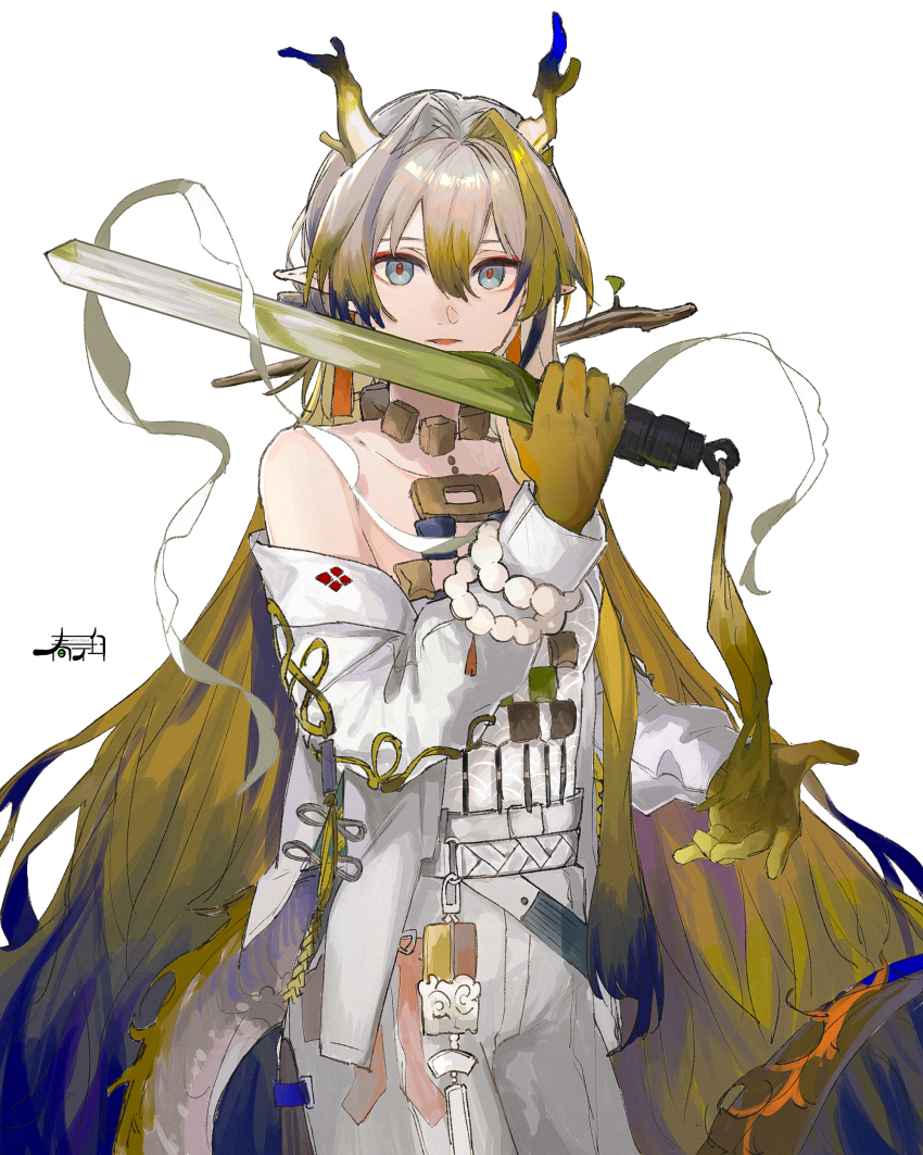 1girl absurdres arknights bare_shoulders beads belt blonde_hair colored_extremities cowboy_shot dragon_girl dragon_horns earrings green_eyes grey_hair hair_between_eyes hair_intakes hand_up harukan_tiusu highres holding holding_sword holding_weapon horns jacket jewelry long_hair long_sleeves looking_at_viewer multicolored_hair necklace off_shoulder orange_pupils pants parted_lips pointy_ears purple_hair shu_(arknights) signature simple_background sketch solo standing strapless sword tube_top very_long_hair weapon white_background white_belt white_jacket white_pants white_tube_top