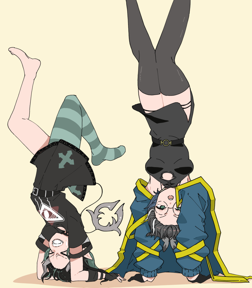 &gt;_&lt; 2girls absurdres armpits belt black-framed_eyewear black_belt black_dress black_gloves black_hair black_thighhighs blue_hair blue_jacket blue_pantyhose breasts china_dress chinese_clothes clenched_teeth closed_eyes commentary_request demon_girl demon_horns demon_tail dress eye_of_providence flat_chest full_body glasses gloves grey_hair handstand highres horns jacket looking_at_viewer medium_breasts multicolored_hair multiple_girls nanashi_inc. official_alternate_costume open_clothes open_jacket open_mouth oura_rukako oura_rukako_(2nd_costume) pantyhose panyatteria pointy_ears shishio_chris shishio_chris_(3rd_costume) short_hair short_sleeves simple_background single_leg_pantyhose sleeveless sleeveless_dress striped_clothes striped_pantyhose struggling tail teeth thighhighs two-tone_hair upside-down virtual_youtuber yellow_background