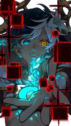  1boy absurdres arm_up artist_name braided_sidelocks clenched_teeth close-up commentary_request cosplay crop_top cube dated erika_harlacher floating flower genshin_impact glowing glowing_eyes gradient_hair hair_between_eyes hair_flower hair_flowing_over hair_ornament heterochromia highres istaroth_(genshin_impact) istaroth_(genshin_impact)_(cosplay) jewelry looking_at_viewer motion_blur multicolored_hair murase_ayumu pendant reaching reaching_towards_viewer ring shade short_hair short_sleeves smile soboro_xox solo symbol-shaped_pupils tattoo teeth upper_body venti_(genshin_impact) voice_actor_connection white_background white_flower 