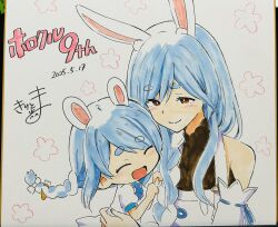  2girls :d ^_^ aged_down animal_ear_fluff animal_ears bare_shoulders blue_hair blush bow braid carrot_hair_ornament closed_eyes closed_mouth collared_dress dated detached_sleeves dress food-themed_hair_ornament hair_bow hair_ornament hair_over_shoulder half-closed_eyes highres hololive kiritoma mother_and_daughter multicolored_hair multiple_girls open_mouth pekomama photo_(medium) puffy_short_sleeves puffy_sleeves rabbit-shaped_pupils rabbit_ears red_eyes short_eyebrows short_sleeves signature single_braid smile symbol-shaped_pupils thick_eyebrows traditional_media translation_request twin_braids twintails two-tone_hair usada_pekora virtual_youtuber white_bow white_dress white_hair white_sleeves 