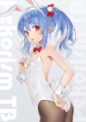  1girl adjusting_clothes adjusting_leotard alternate_hairstyle animal_ear_hairband animal_ears backless_leotard bare_back bare_shoulders black_pantyhose blue_hair bow bowtie casino clothing_cutout commentary detached_collar double-parted_bangs earrings english_text extra_ears fake_animal_ears flat_chest grey_background hair_between_eyes hair_bow hair_ornament hairband hand_up highres hikimayu hololive indoors jewelry leotard long_hair looking_at_viewer multicolored_hair open_mouth pantyhose playboy_bunny pom_pom_(clothes) pom_pom_earrings pom_pom_hair_ornament rabbit-shaped_pupils rabbit_ear_hairband rabbit_ears rabbit_girl rabbit_tail red_bow red_bowtie red_eyes short_eyebrows simple_background solo strapless strapless_leotard streaked_hair symbol-only_commentary symbol-shaped_pupils tail thick_eyebrows traditional_bowtie twintails two-tone_hair underboob_cutout usada_pekora usada_pekora_(1st_costume) virtual_youtuber white_bow white_hair white_leotard white_wrist_cuffs wrist_cuffs yuuki_hagure 