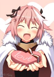  1boy absurdres artist_name astolfo_(fate) black_bow black_sweater blush bow box box_of_chocolates cape closed_eyes dated fang fate/apocrypha fate_(series) fur-trimmed_cape fur_trim gorget hadaparuka hair_bow hair_intakes heart heart_background highres male_focus multicolored_hair open_mouth pink_hair short_hair skin_fang smile solo streaked_hair sweater trap two-sided_cape two-sided_fabric two-tone_hair valentine white_cape white_hair 