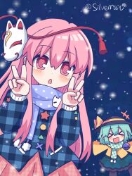 &gt;_&lt; +++ 2girls black_hat blush bow closed_eyes commentary double_v eyeball fox_mask frilled_sleeves frills green_hair green_scarf green_skirt hat hat_bow hata_no_kokoro highres komeiji_koishi long_hair long_sleeves looking_at_viewer mask mask_on_head multiple_girls open_mouth pink_eyes pink_hair pink_skirt plaid_clothes plaid_shirt purple_scarf scarf shirt silverrain skirt smile snowing third_eye touhou v very_long_hair yellow_bow yellow_shirt 