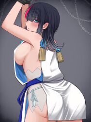  1girl absurdres ass back black_hair blush bound bound_wrists breasts closed_mouth commentary_request fate/grand_order fate_(series) highres large_breasts looking_at_viewer looking_back mcpc_zamurai medium_hair multicolored_hair pink_hair sideboob streaked_hair thighs utsumi_erice utsumi_erice_(lancer) 