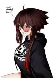  1girl 2023 ahoge black_hoodie breasts brown_hair english_text from_side glasses gradient_hair grin hair_between_eyes highres hood hood_down hoodie large_breasts liz_(nin_fake) long_hair looking_at_viewer looking_over_eyewear multicolored_hair nin_fake original print_hoodie red-tinted_eyewear red_eyes red_hair round_eyewear short_hair_with_long_locks sidelocks simple_background smile solo sunglasses teeth tinted_eyewear white_background 